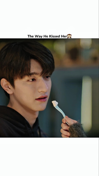 The Way He Kissed Her🙈 | Love Scenery Romantic Scene #shortsfeed #fy