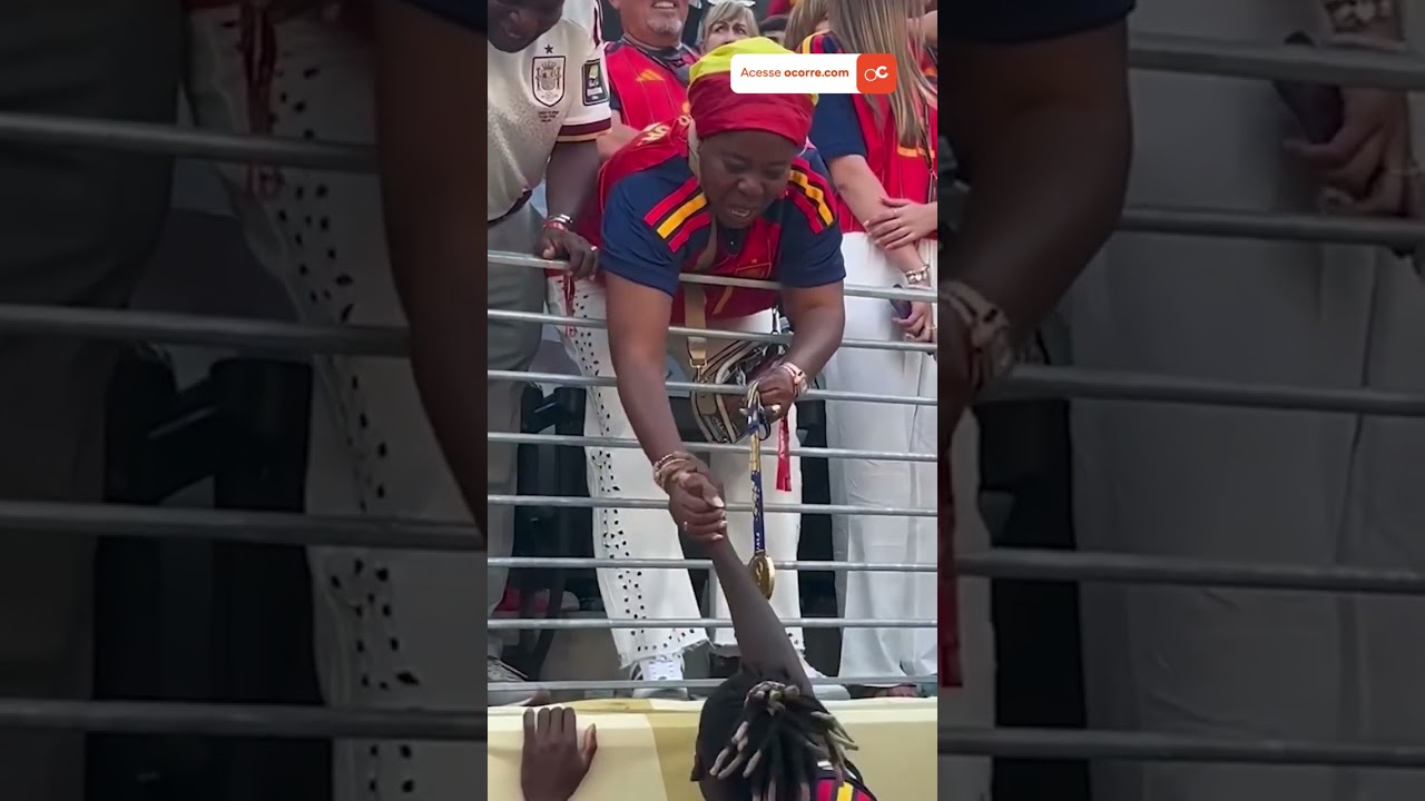 Gesto de NICO WILLIAMS com a mãe tem história que vai além do futebol