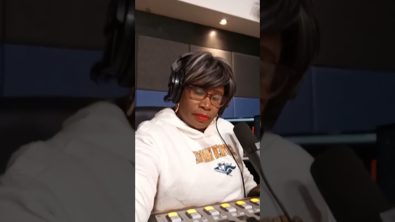 Envivo con la pastora florangel