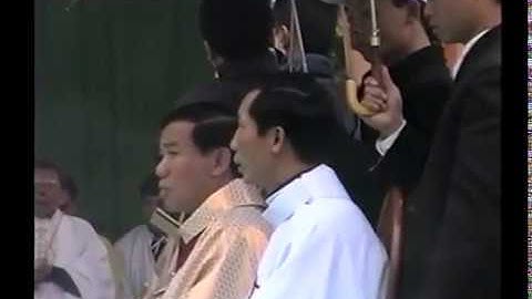 Thánh Lễ Truyền Chức Giám Mục Của Đức Tân Tổng Giám Mục Giuse Vũ Văn Thiên Năm 2003