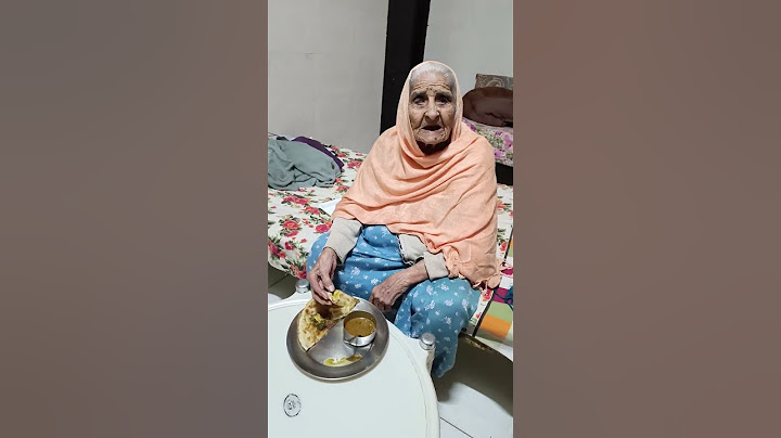 Dadi naan kha rahi hai😁😄😄 #funny #india #bahu #comedy
