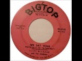 Cliff Richard & The Shadows. We Say Yeah (Bigtop 3101)
