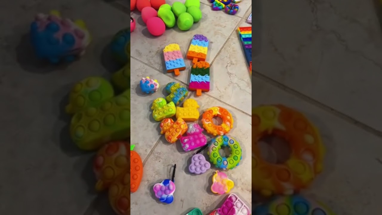 Fidget Toy Collector Check! | Mrs. Bench 