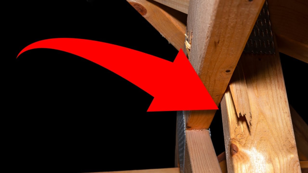 Najsłabszy element dachu? Jak powstają Pęknięcia?