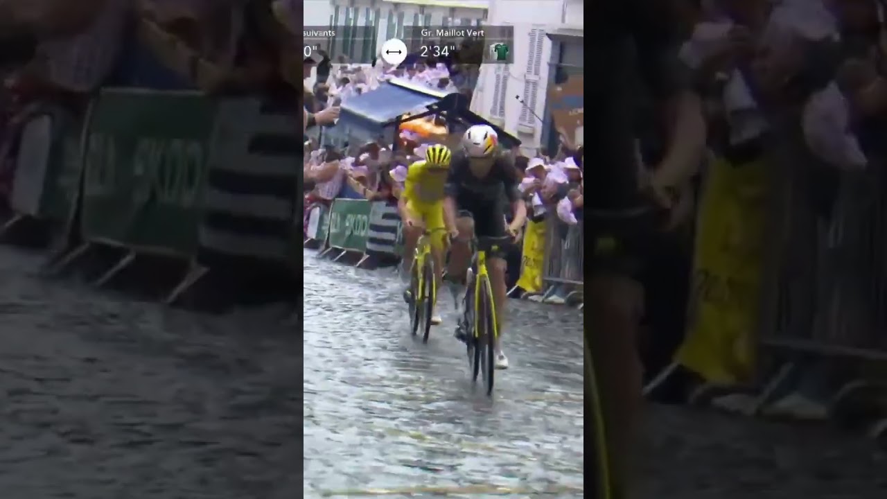 When Wout van Aert made THAT stunning move on Montmartre ✨