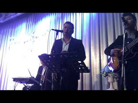 เรื่องจริง - ป๊อด โมเดิร์นด๊อก live cover by Bird Wanatnard