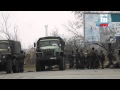 На паромную перепаву заезжает российская военная техника