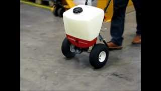 Earthway S15 Demo
