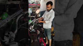 👨‍🔧#trending #shortsfeed #bike #automobile #youtubeshorts #splendor #shortvideo #motorcycle #viral
