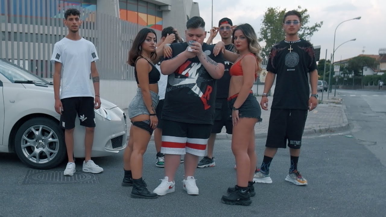 Buffpone Rapper U.P. Buffone (Prod.7ronin) VIDEO UFFICIALE - YouTube