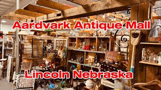 Lincoln Nebraska Antique Mall - Huge Antique Walk Thru