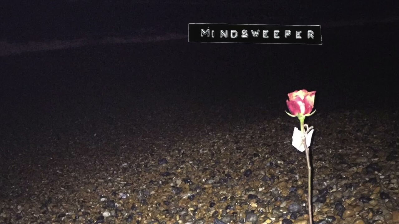 Sloe Noon - Mindsweeper (Audio) auf YouTube ansehen Sloe Noon - Mindsweeper (Audio) auf YouTube ansehen