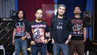 Kelmarin Yang Pijar - Ary Fahrenheit ft Barbariq