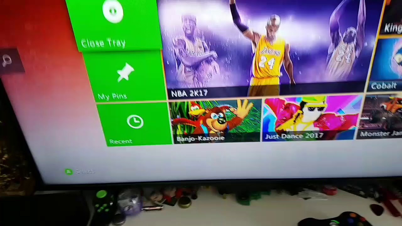 What happens if you put a Xbox one game in a Xbox 360