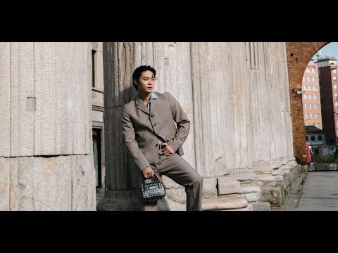 磯村勇斗が体現するオニツカタイガーのアーバンデュアリティ in ミラノ｜ Esquire Japan