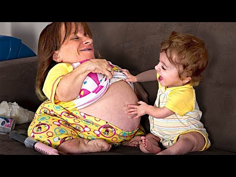 Video: The smallest people in the world - what are they?