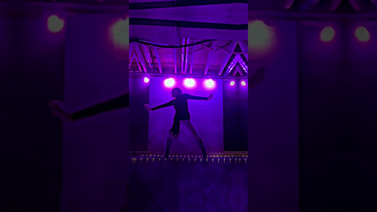 👆👉👈👇WILD WILD WEST - The Escape Club