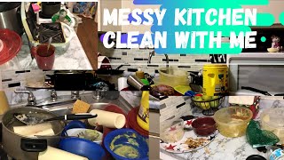 REAL MESSY KITCHEN CLEAN WITH ME  | apartment kitchen clean with me | cleaning motivation | screenshot 5
