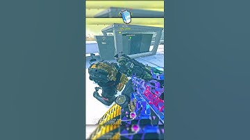 this RAPP H SMG makes you INVISIBLE🤯 Class at End!