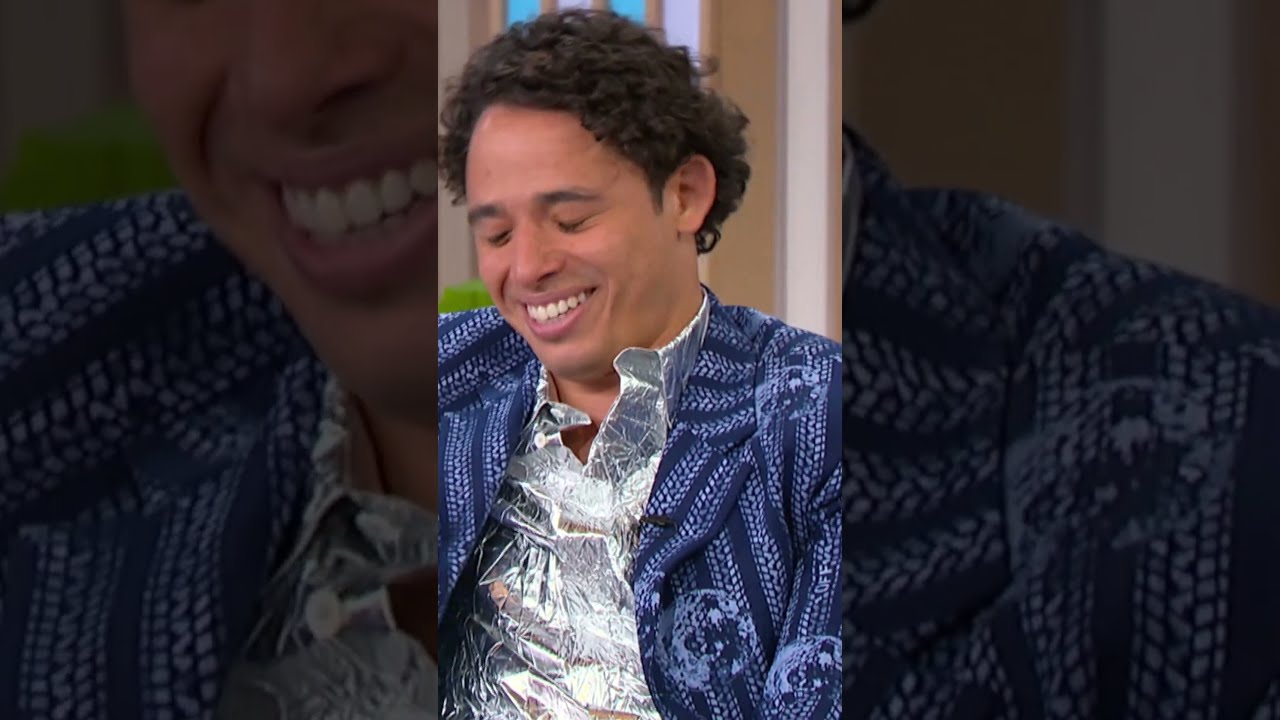 Anthony Ramos Sings In The Shower Sherri Shepherd