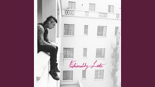 Video thumbnail of "Falling In Reverse - Keep Holding On"