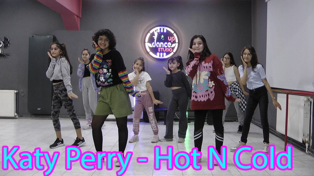 Katy Perry - Hot N Cold easy kid dance / zumba choreography