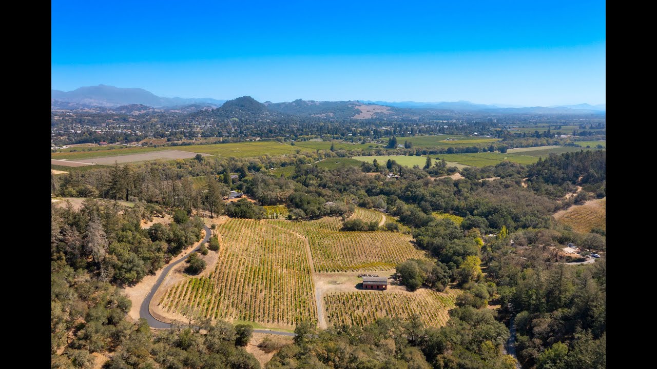 1820 W Dry Creek Rd Healdsburg