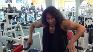 Arminda's Standing Tricep Double Tap Pro Gym Workout