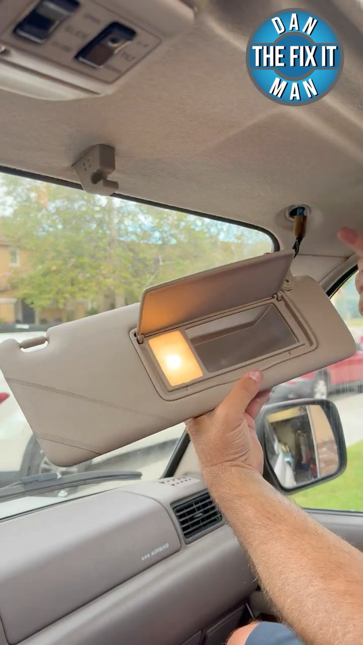 1997 Lexus LX450 / 80 Series Sun Visor Fix ‪@Solvefunction‬ - YouTube