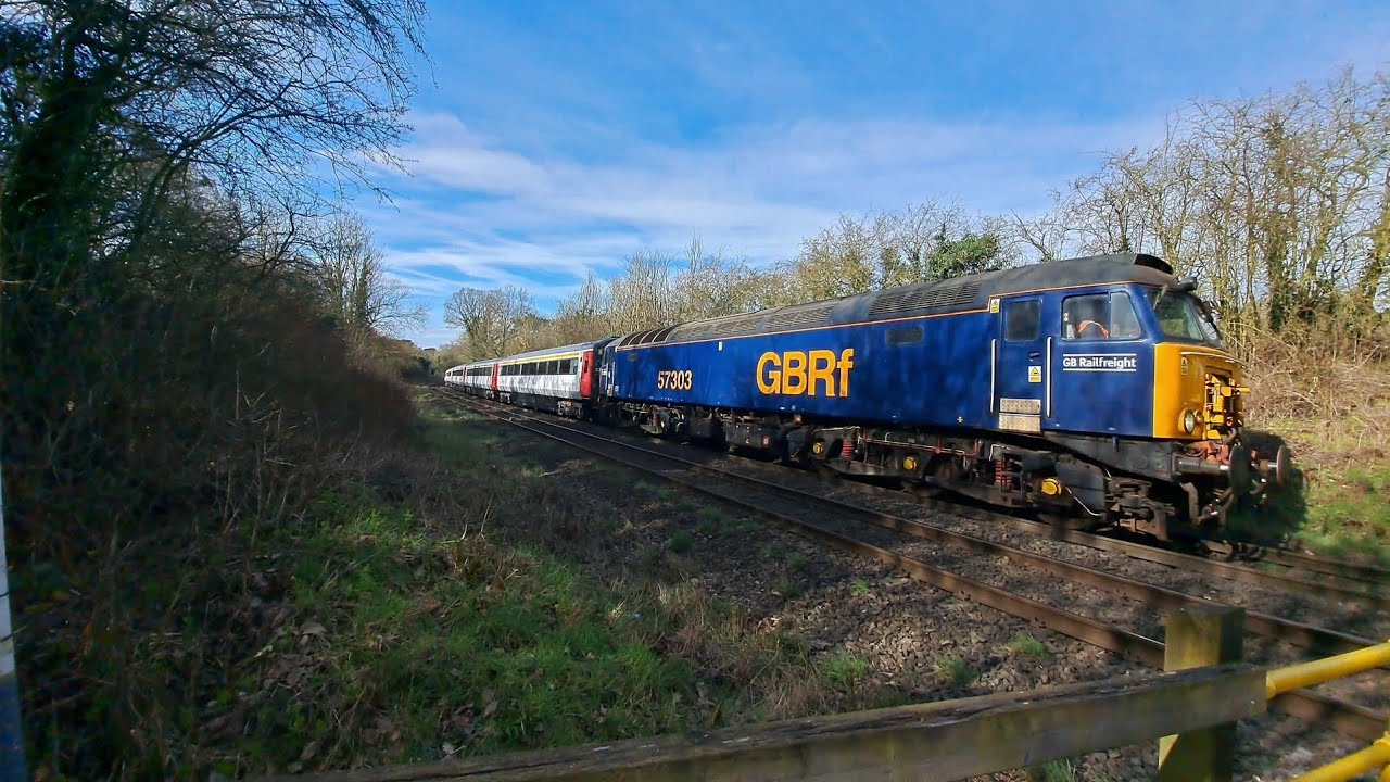 A thrashing day in Warwickshire seeing diesel classes with 37's, 56, 57, 66 and a 69 02/03/2026