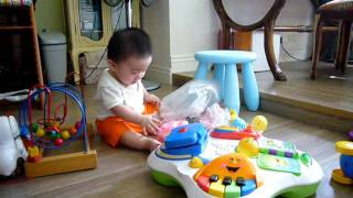 垃圾袋跟玩具一樣好玩1 20100905