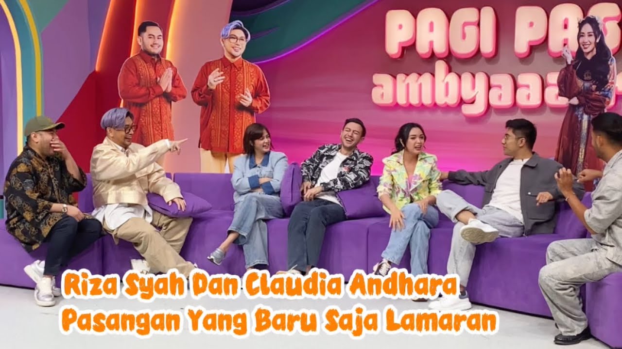 RIZA SYAH DAN CLAUDIA ANDHARA PASANGAN YANG BARU SAJA LAMARAN