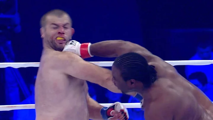 WHAT A WAR! SPECTACULAR AND BLOODY FIGHT! USA vs R...