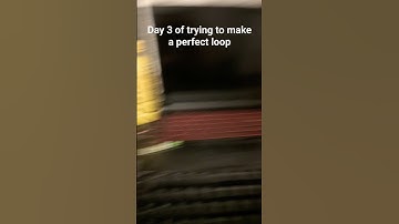 Day 3 of trying to make a perfect loop. #funny #loop #satisfyingloop #endlessloop #perfectloop