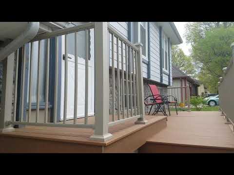 Front Deck with Capped Composite Decking and Aluminum Railing