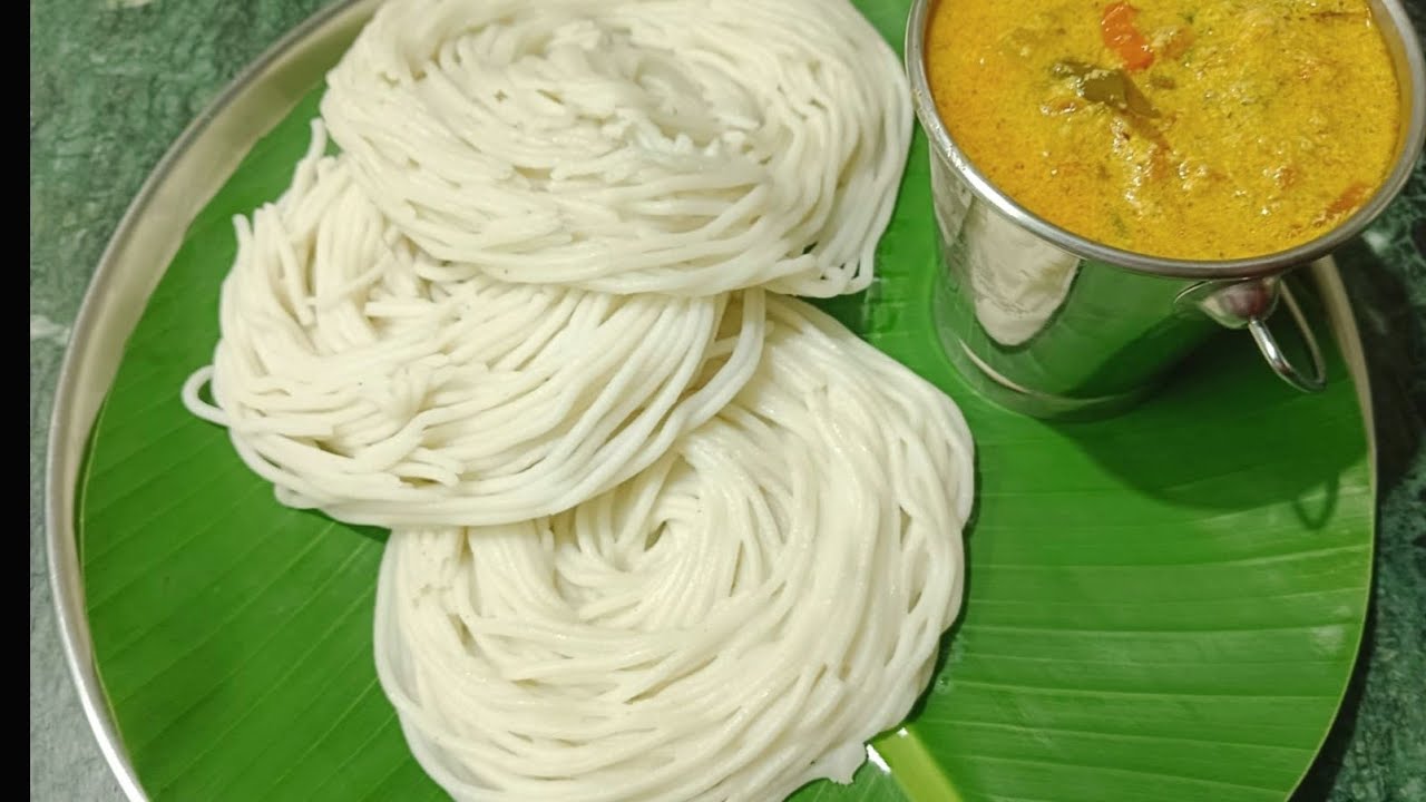 ఇడియప్పమ్ / How to make Kerala Breakfast Recipe Idiyappam / Rice