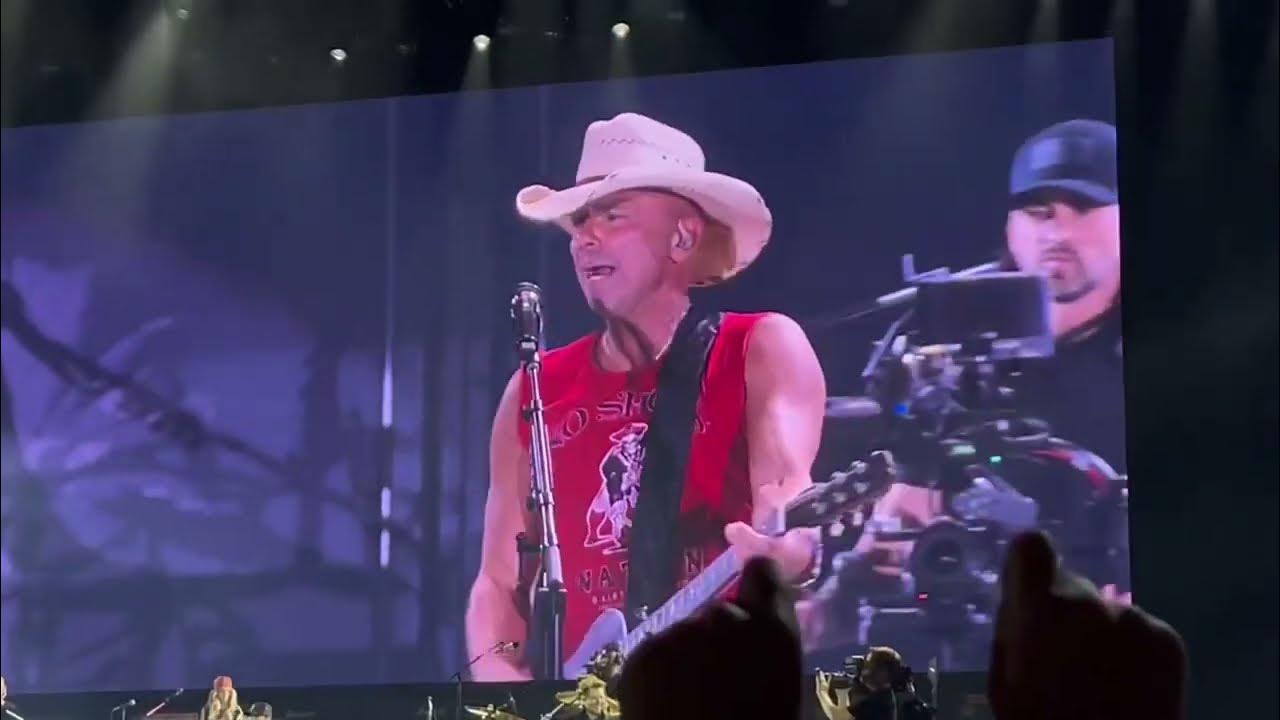 Kenny Chesney "Beer in Mexico" Live YouTube