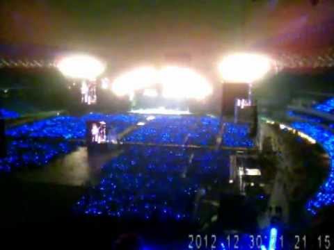 五月天2012高雄世運12/30明日重生版 互動螢光棒全場同時變色 14.T1213121