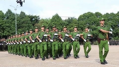 Đại Học Cảnh Sát | Đi Nghĩa Vụ Công An Hay Quân Sự Khi Bị Gọi Khám Sức Khỏe? | Đại Học Trực Tuyến