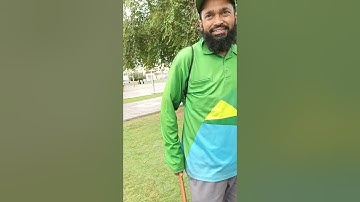 عامل نظافة حافظ القرآن الكريم والكتب الستة