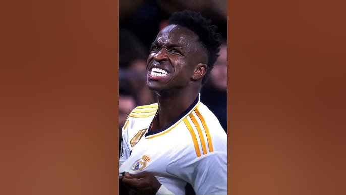That's the world Legend 💪🔥#Vinicius Jr wins the #FIFA 2024 Best player award 👏#Congratulations Vini👌 - YouTube