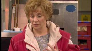 Dinnerladies - Series 2 - Episode 6 - Part 1