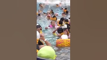 Incredible Wave Pool