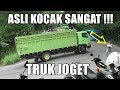 NGAKAK PARAH !!! Truk Joget di Sitinjau Lauik