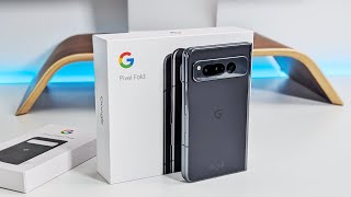 Google Pixel Fold Unboxing, Setup and First Look (4K 60) screenshot 4