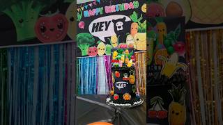 hey bear cake decorating #heybear #worstnightmare #birthday #celebration #heybearparty #cake