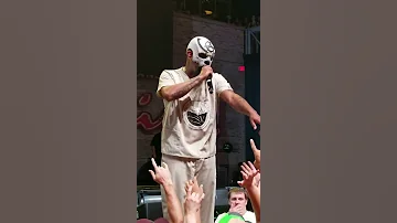 Tech N9ne goes off on fighting fans at strangefest KC 2019