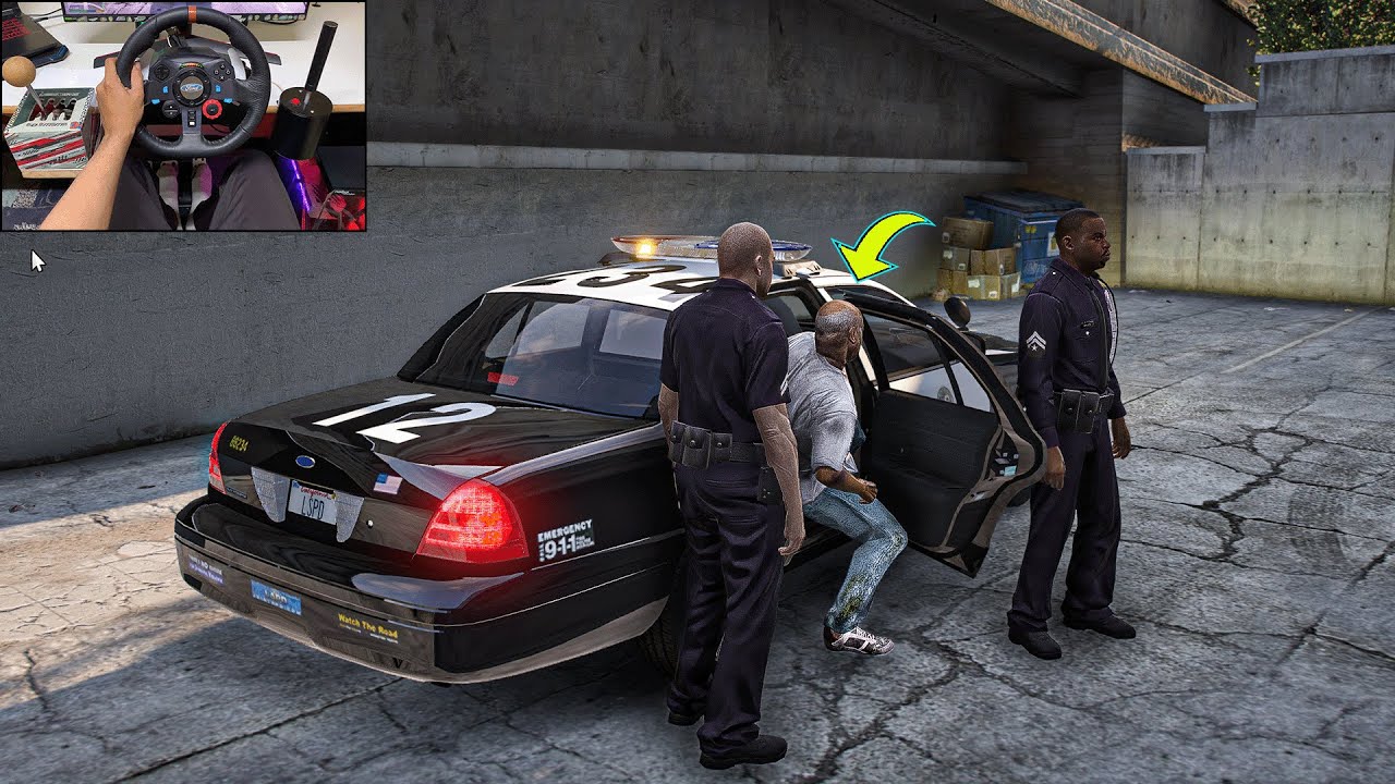BECAME A COP in GTA V 🚔 | Transporting a Mafia BOSS to Central Jail!