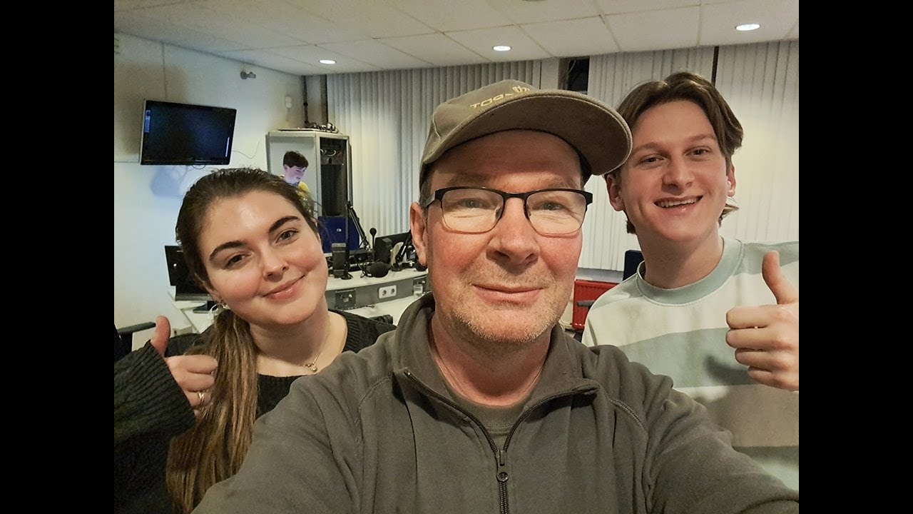 Vlog 123 Interview radio Hoeksche Waard YouTube Vlog 123 Interview radio Hoeksche Waard YouTube