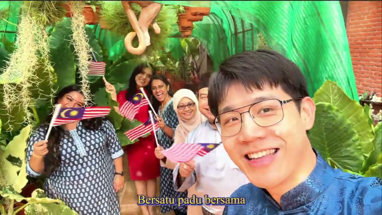 BERSATU PADU BERSAMA - Chung Ling Private High School